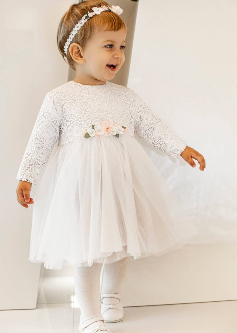 Kleid in Ecru Mit Langen Ärmeln Prinzessin Hochzeit Taufe Tüll Partykleid Blumenmädchenkleid Taufkleid von ExklusivFestmode