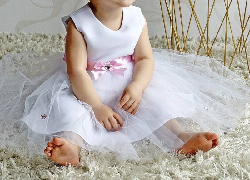 Taufkleid Mädchen Baby, Babykleid, Weiss Boho Kleid Baby Spitzenkleid Florales Babykleid Hochzeitskleid von ExklusivFestmode