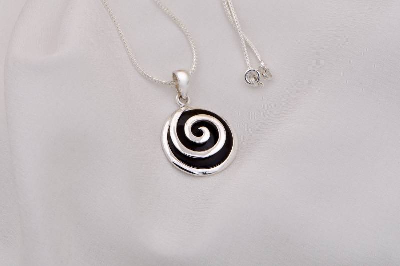 Halskette Mit Anhänger Silber/Perlmutt Schwarz 40 cm Ø25 Mm von ExoticJewelryDE