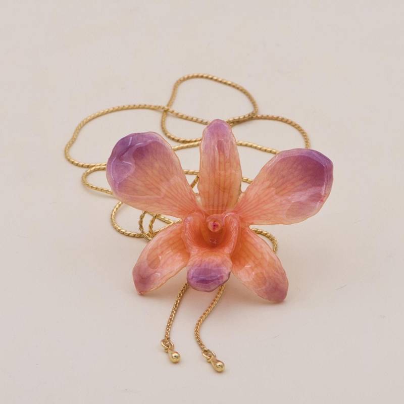 Handgemachte Halskette Mit Echter Orchidee in Harz - Orange Lila Blüte Verstellbare Kette Floraler Schmuck Geschenk Für Frauen von ExoticJewelryDE