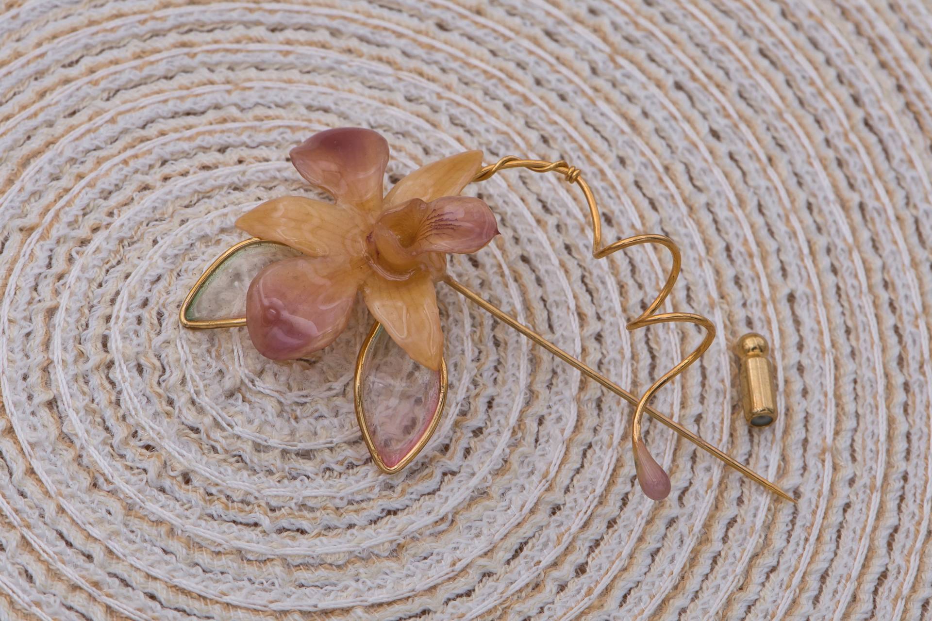 Schmuckanstecker, Schmuckpin, Orchidee, Orchideenbrosche, Schmuckorchidee, Schmuck, Brosche, Orchideenanstecker, Schmucknadel, Brooch, Nadel von ExoticJewelryDE