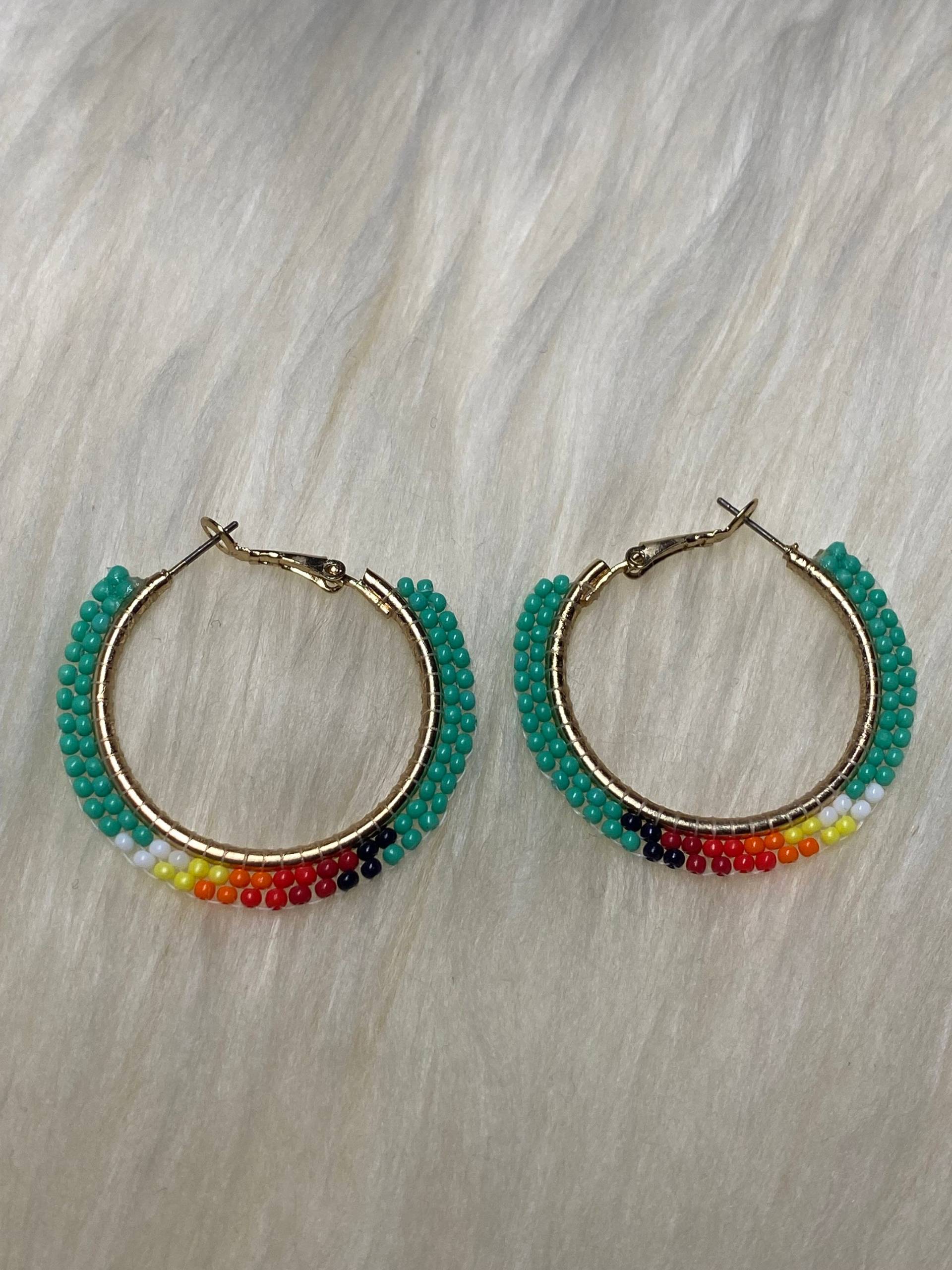 Perlen Creolen Perlen Creolen von ExpressionsOfBeads