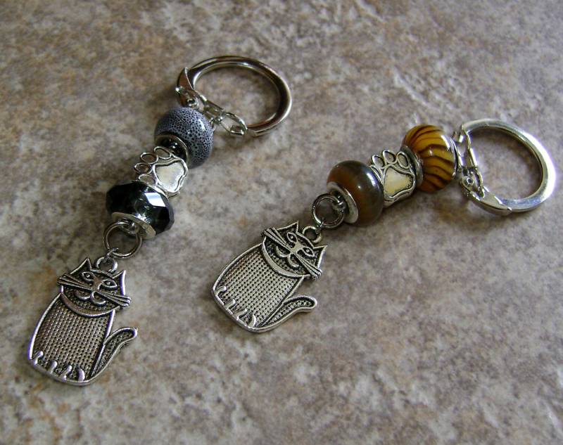 Pretty Kitty Fat Cat Charme Großes Loch Perlen Schlüsselanhänger - Wählen Sie Ihre Farbe von ExternalDesigns