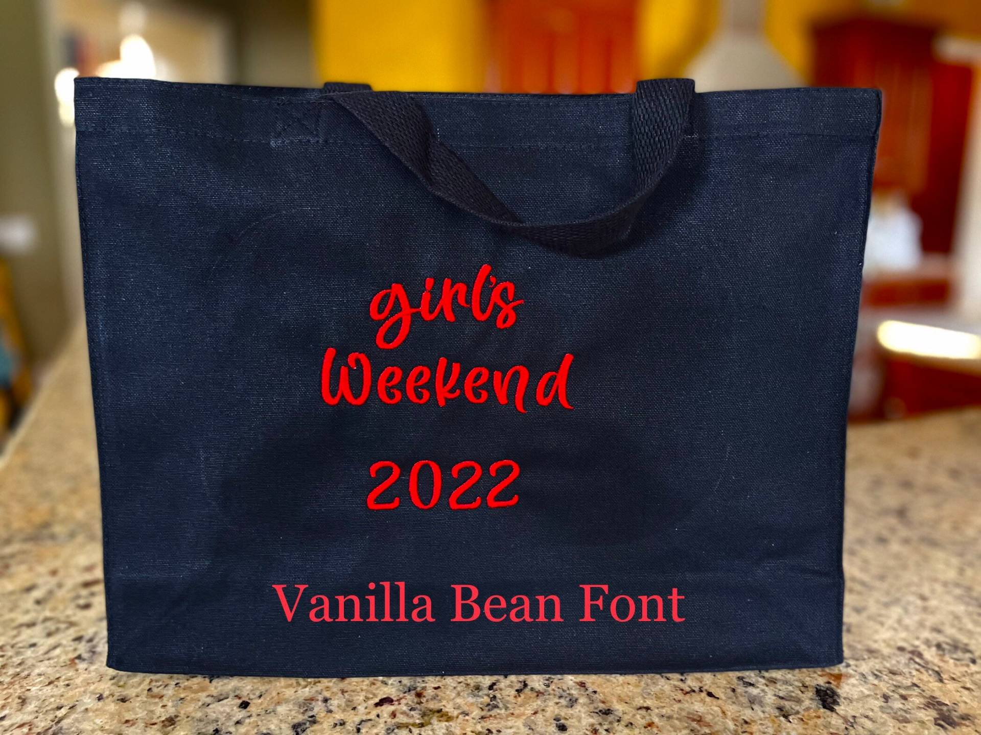 Girl Es Weekend Wiederverwendbare Schwarze Canvas Tote, Bestickt, Personalisiert Girl Es Weekend Wiederverwendbare Schwarze Canvas Tote, Bestickt, Personalisiert von ExtraTouchGifts