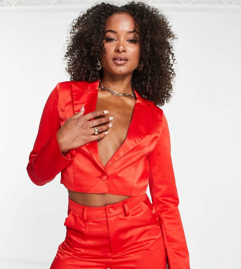 Extro & Vert Tall - Kurzer, kastiger Satin-Blazer in Rot, Kombiteil von Extro & Vert Tall