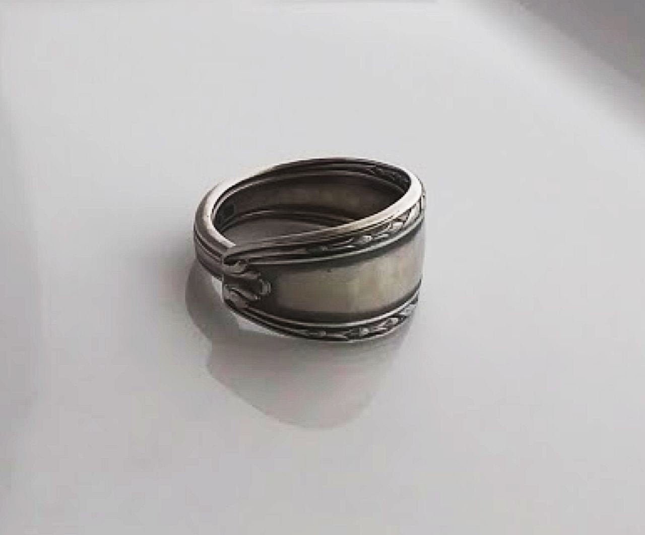 1633/Edelstahl Löffel Ring von ExuberantStudio