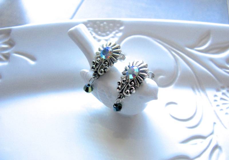 Antike Silber Ohrringe, Vintage-stil Vintage Inspirierte Kristall Blumen Ohrringe Antike Silber Ohrringe, Vintage-stil Vintage Inspirierte Kristall Blumen Ohrringe von EyeCandiByCandi