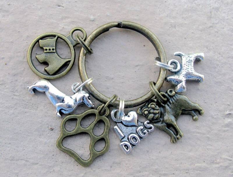 Hund Schlüsselanhänger, Charms, Hundeliebhaber, Person, Hundeliebhaber Geschenk, Haustier Schlüsselanhänger Hund Schlüsselanhänger, Charms, Hundeliebhaber, Person, Hundeliebhaber Geschenk, Haustier Schlüsselanhänger von EyeCandiByCandi