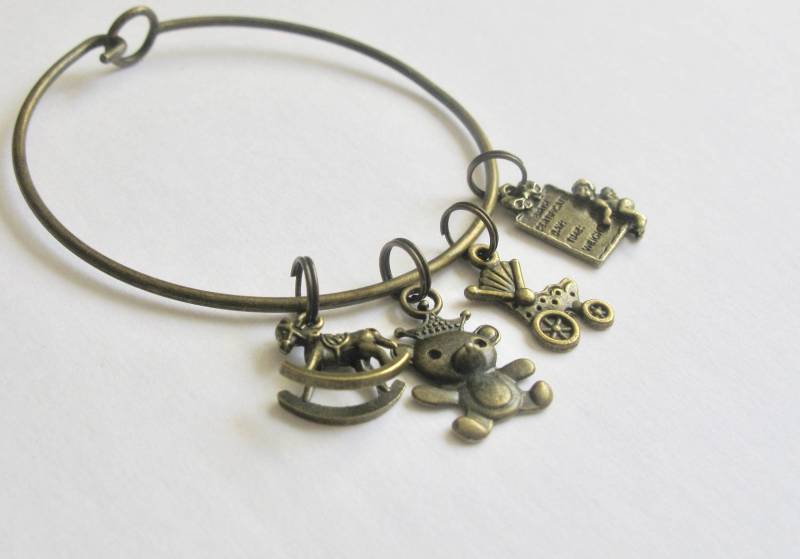 Mama Bettelarmband, Neue Geschenk, Armband, Charms, Baby Erste Zeit Mama, Schlüsselbund Mama Bettelarmband, Neue Geschenk, Armband, Charms, Baby Erste Zeit Mama, Schlüsselbund von EyeCandiByCandi
