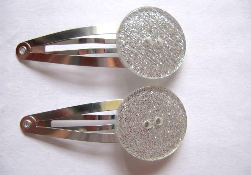 Silber Glitter Knopf Haarspangen, Sparkle Haarspangen von EyeCandiByCandi