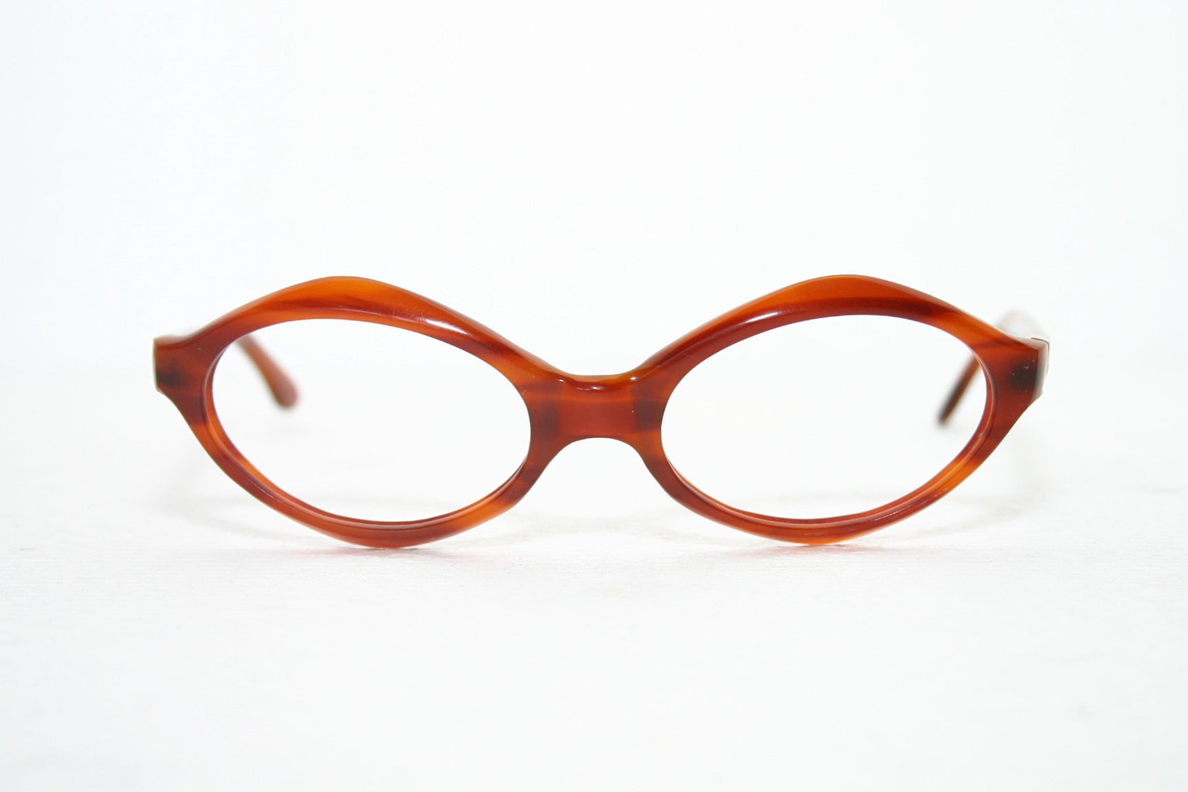 Echte 60Er Jahre Brille Amber Ginger Brown Ovale 48-18-125 Mittelgroße Rahmenbrille Kostenloser Versand 1960Er Rx Lora Neu Nos Echte 60Er Jahre Brille Amber Ginger Brown Ovale 48-18-125 Mittelgroße Rahmenbrille Kostenloser Versand 1960Er Rx Lora Neu Nos von EyeGlassesFrames