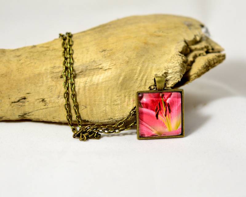 Rosa Lilie Foto Halskette, Floral Fliese Foto-Kachel-Halskette, Etsy Finden, Geschenke Für Sie Einzigartige Foto-Halskette, Trend von EyeLuvPhotography