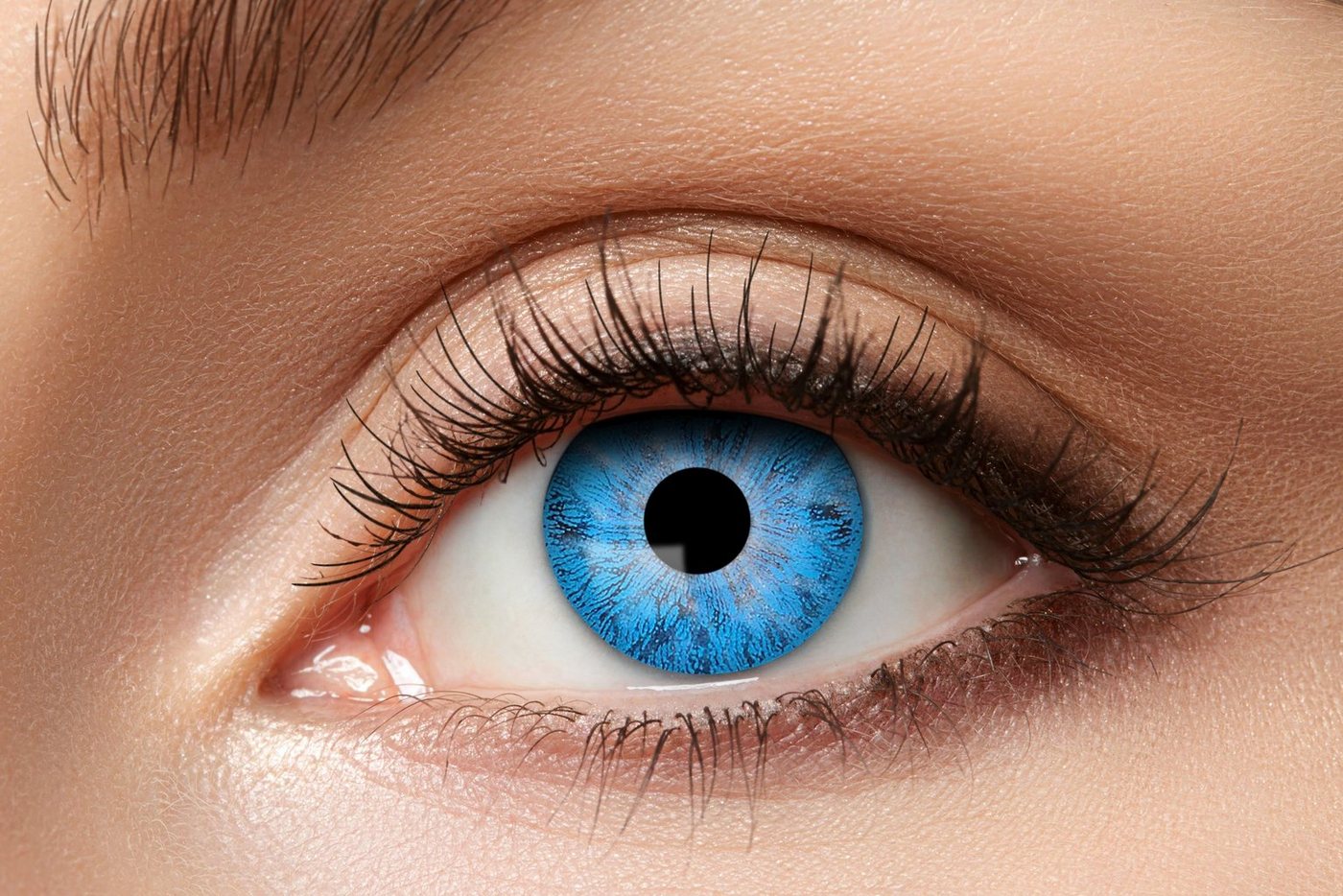 Eyecatcher Jahreslinsen Natürlich Blaue Kontaktlinse mit Minus Sehstärken von Eyecatcher