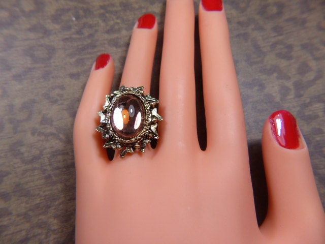 Großer Vintage Mondstein- Und Goldring Größenverstellbar - R-371 Großer Vintage Mondstein- Und Goldring Größenverstellbar - R-371 von EyecatchersAttic