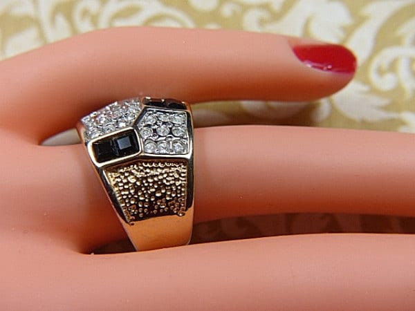 Vintage Schachbrett Stil Schwarz Und Klar Strass Ring Größe 6, 5 - R-499 Vintage Schachbrett Stil Schwarz Und Klar Strass Ring Größe 6, 5 - R-499 von EyecatchersAttic