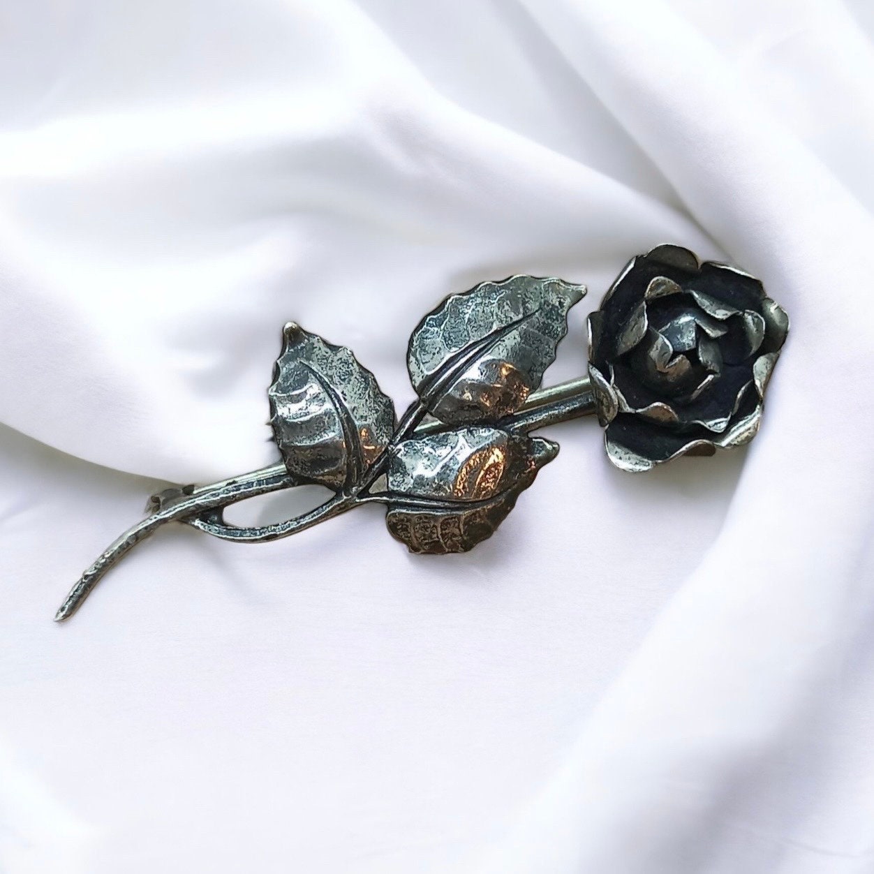Alte Brosche 800Er Silber Rose Handarbeit 50 X 18mm Sammlerstück Vintage Geschenk Patina Damen Eyecatcher Rarität Exklusiv Jugendstil von EyecatchersJuwellery