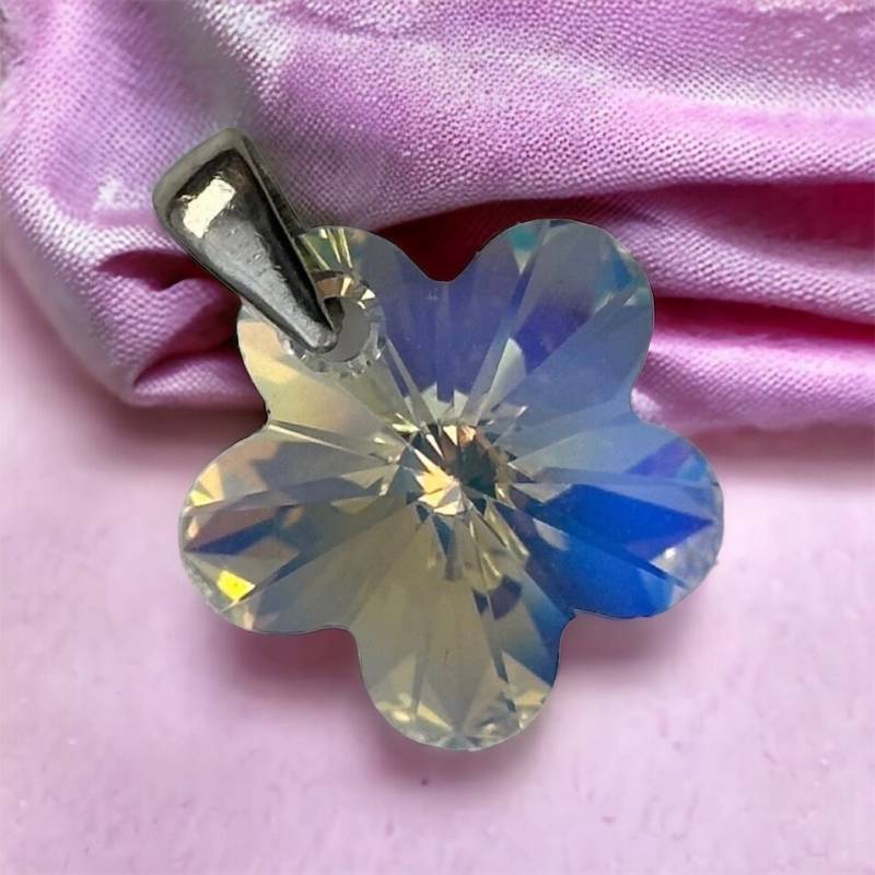 Alter Kettenanhänger 925Er Silber Vintage Geschenk Patina Alt Retro Anhänger Edel Exklusiv Blume Floral Eyecatcher Blatt von EyecatchersJuwellery