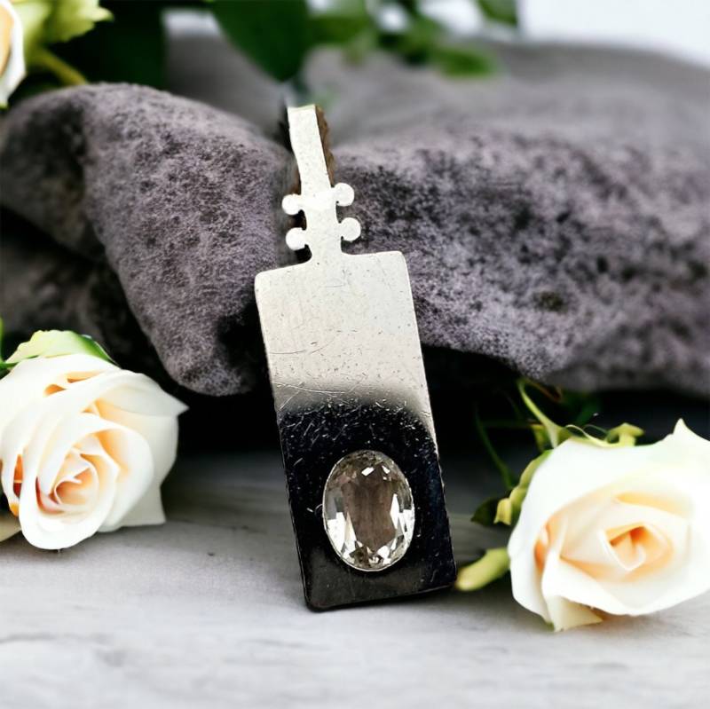 Alter Kettenanhänger 925Er Silber Vintage Geschenk Patina Alt Retro Anhänger Edel Exklusiv Edelstein Eyecatcher Modern Zeitlos Fashion von EyecatchersJuwellery