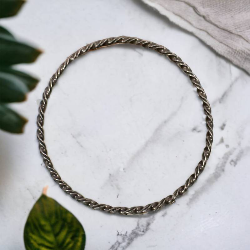 Armreif 835Er Silber 6, 6cm Duchmesser 2, 8mm Breit Vintage Damen Retro Zeitlos Eyecatcher Armspange Selten Rarität Luxus Exklusiv von EyecatchersJuwellery