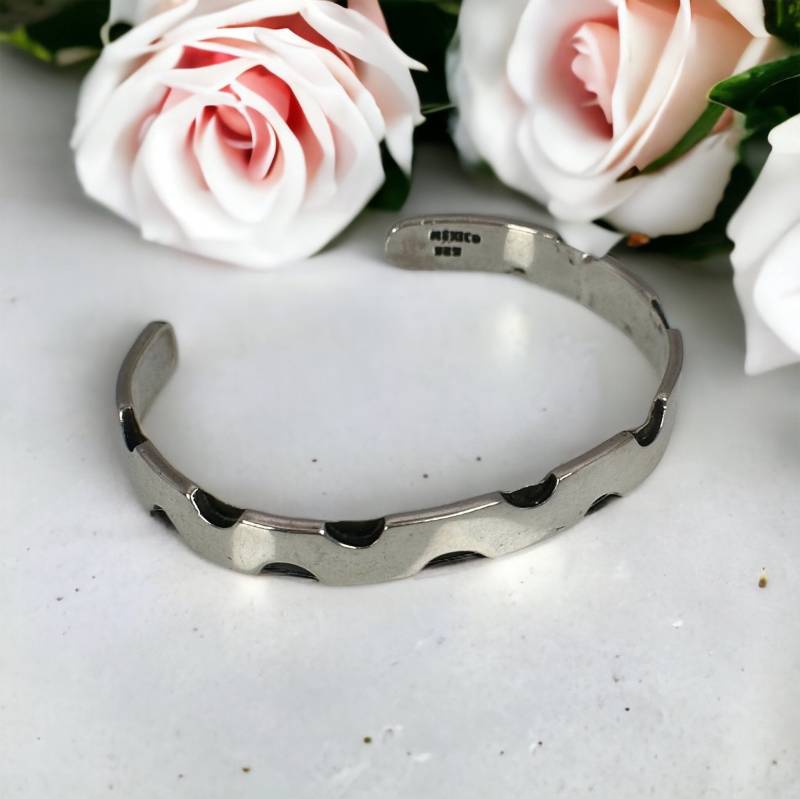 Armreif 925Er Silber 5, 9cm Duchmesser Vintage Damen Retro Zeitlos Modern Eyecatcher Mit Patina Exklusiv Massiv von EyecatchersJuwellery