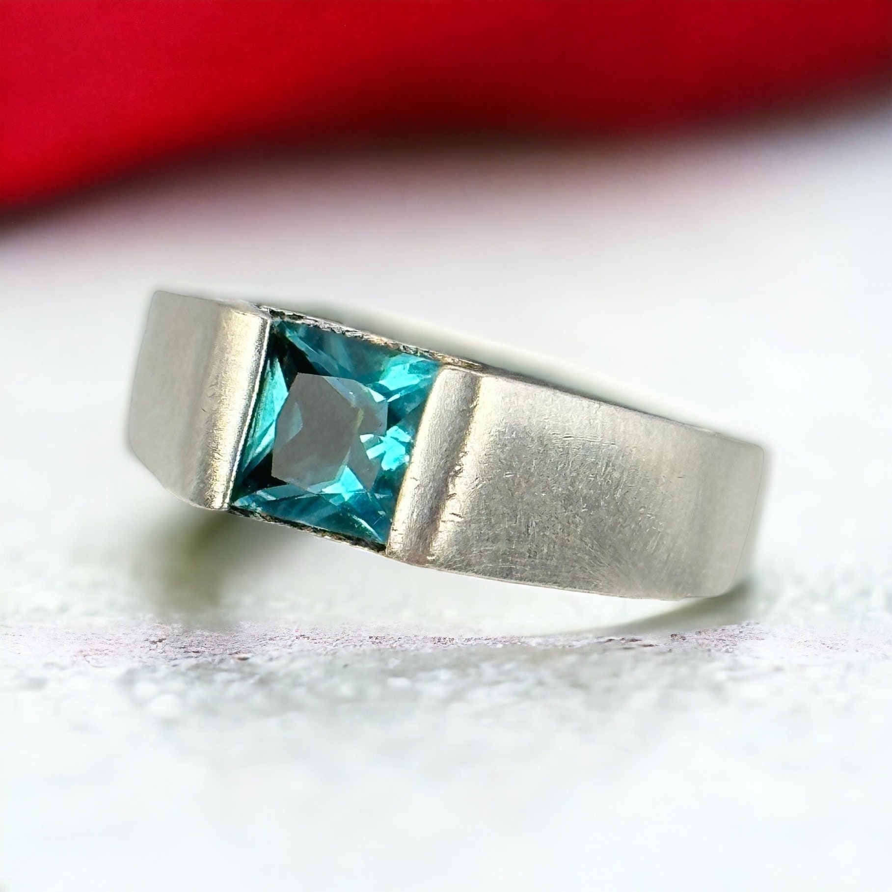 Damen Ring 925Er Silber Patina Gr. 54 17, 2mm Silberring Geschenk Selten Edel Rar Exklusiv Vintage Retro Zeitlos Design Mattiert Damen Ring 925Er Silber Patina Gr. 54 17, 2mm Silberring Geschenk Selten Edel Rar Exklusiv Vintage Retro Zeitlos Design Mattiert von EyecatchersJuwellery