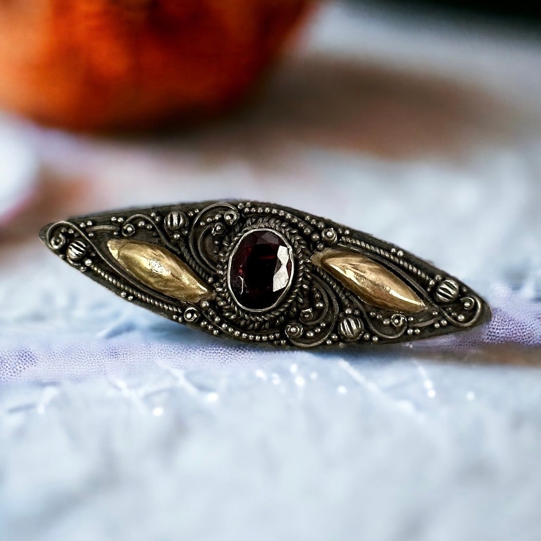 Design Brosche 925Er Silber 52 X 16mm Edel Damen Geschenk Oma Silberbrosche Vintage Luxus Elegant Exklusiv Selten Rar Rarität Art Deco Design Brosche 925Er Silber 52 X 16mm Edel Damen Geschenk Oma Silberbrosche Vintage Luxus Elegant Exklusiv Selten Rar Rarität Art Deco von EyecatchersJuwellery