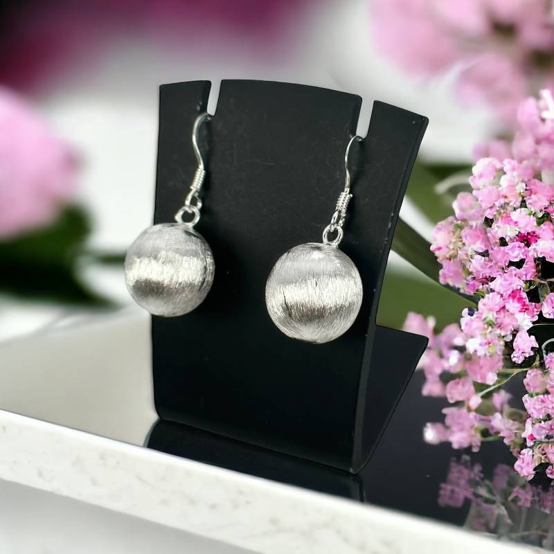Design Hängeohrringe 925Er Silber Kugel Modern Geschenk Damen Edel Luxus Ohrringe Hängend Exklusiv Art Deco Eyecatcher von EyecatchersJuwellery