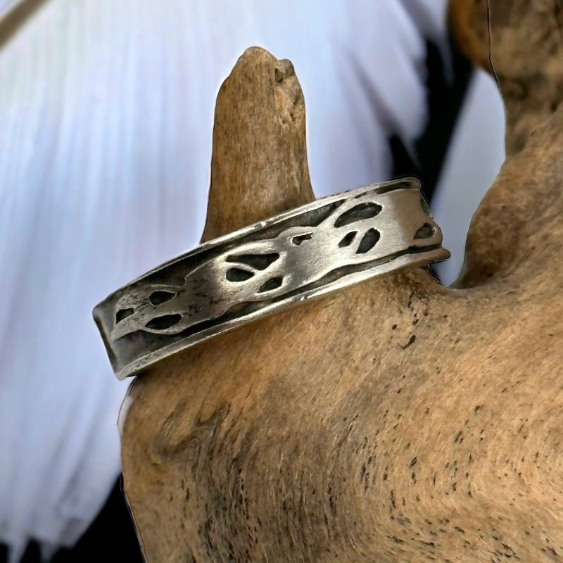 Design Ring 925Er Silber 16, 6mm Gr. 52 Mit Muster Vintage Damen Geschenk Patina Eyecatcher Silberring Retro Zeitlos Modern Luxus von EyecatchersJuwellery