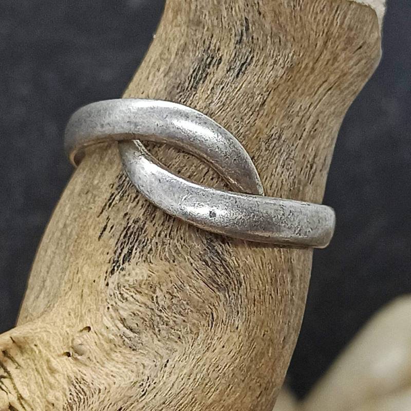 Design Ring 925Er Silber 18, 2mm Gr. 57 Vintage Geschenk Damen Geschwungene Form Exklusiv Luxus Retro Zeitlos Modern Fashion Rarität von EyecatchersJuwellery