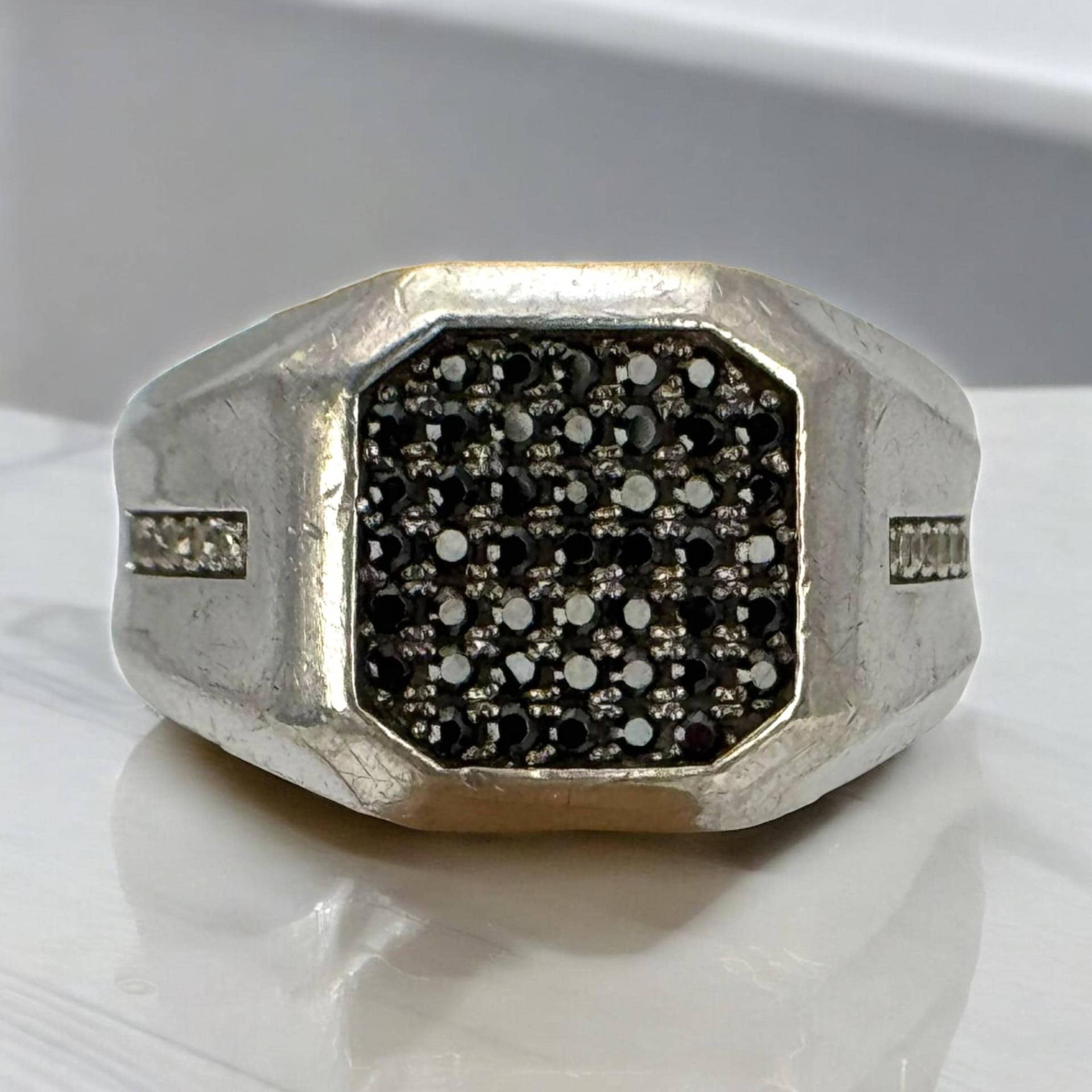 Design Ring 925Er Silber 19, 3mm Gr. 60 Geschenk Damen Herren Patina Silberring Klassisch Einfach Edel Retro Modern Exklusiv Luxus Rarität von EyecatchersJuwellery