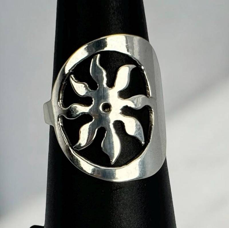 Design Ring 925Er Silber Damen Vintage 16, 9mm Gr. 53 Silberring Geschenk Exklusiv Eyecatcher Rarität Retro Zeitlos Modern Sonne Blume von EyecatchersJuwellery