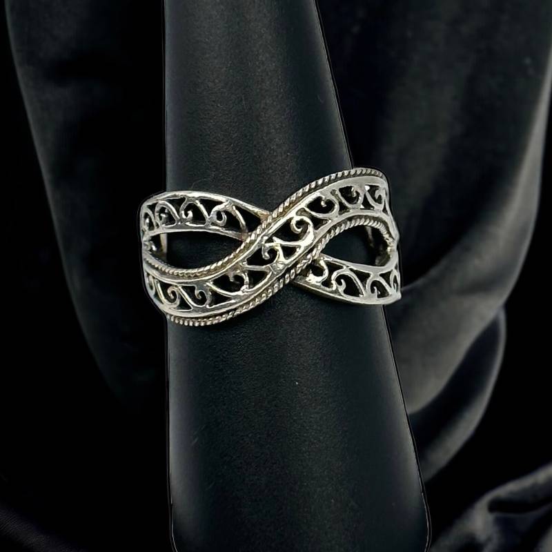 Design Ring 925Er Silber Damen Vintage Used 18, 5mm Gr. 58 Silberring Geschenk Exklusiv Eyecatcher Rarität Retro Zeitlos Modern Luxus Fashion von EyecatchersJuwellery