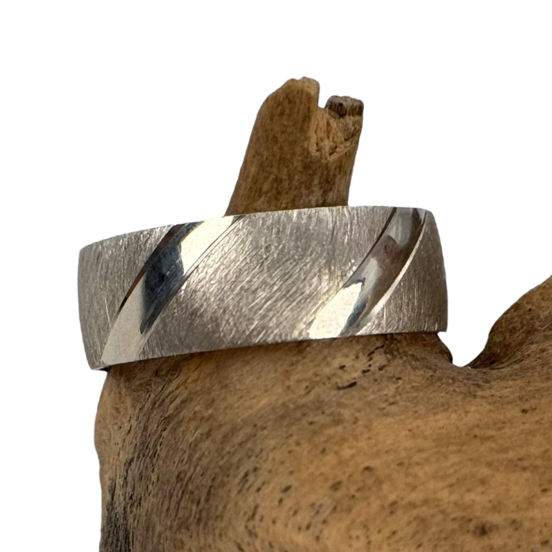 Design Ring 925Er Silber Patina Gr. 60 19, 2mm Damen Herren Silberring Geschenk Selten Exklusives Modern Luxus Retro Zeitlos Rarität Design Ring 925Er Silber Patina Gr. 60 19, 2mm Damen Herren Silberring Geschenk Selten Exklusives Modern Luxus Retro Zeitlos Rarität von EyecatchersJuwellery