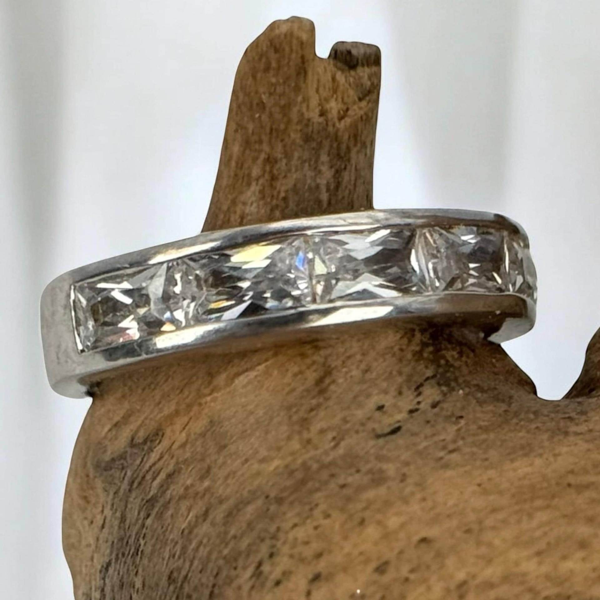 Edelstein Ring 925Er Silber Vintage 17mm Gr. 53 Geschenk Edel Exklusiv Silberring Mit Patina Damen Design Eyecatcher Modern Edelstein Ring 925Er Silber Vintage 17mm Gr. 53 Geschenk Edel Exklusiv Silberring Mit Patina Damen Design Eyecatcher Modern von EyecatchersJuwellery