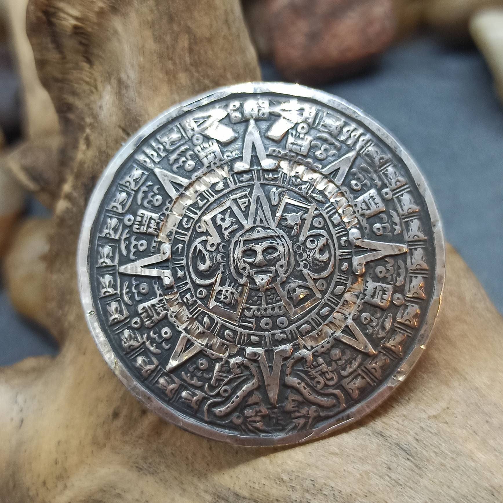 Exklusive Brosche 925Er Silber Götze Maja Azteken Mexiko Vintage Geschenk 35mm Edles Design Patina Rar Selten Rarität Damen Kettenanhänger von EyecatchersJuwellery
