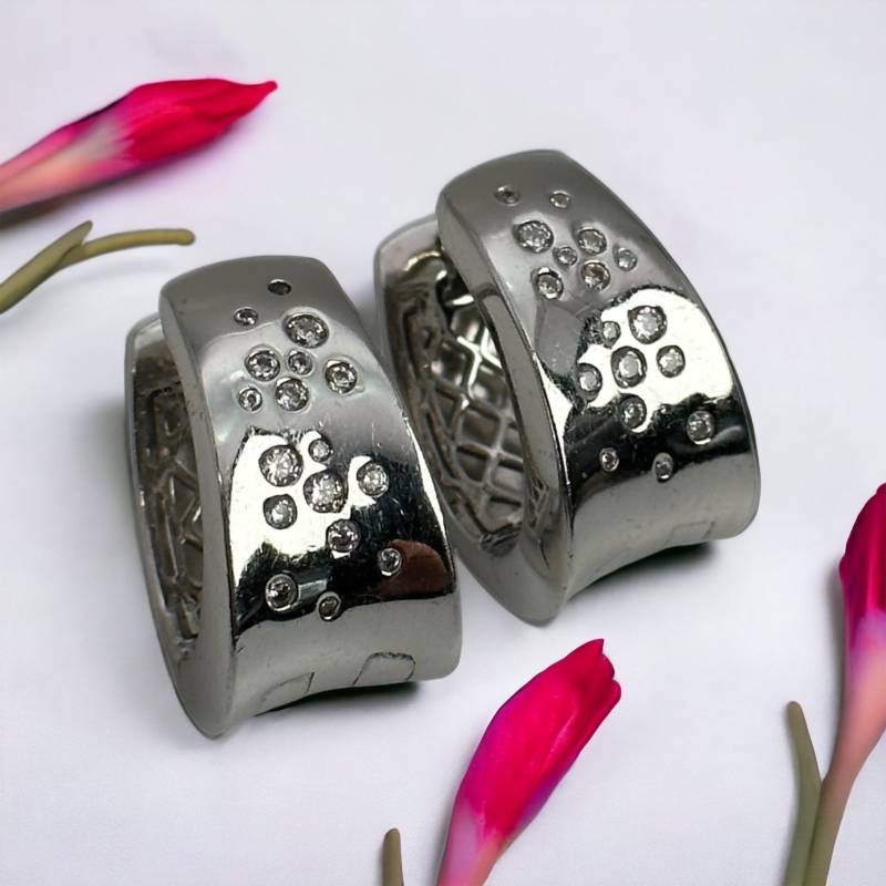 Exklusive Creolen Ohrringe 925Er Silber 19mm Zirkonia Vintage Damen Geschenk Trend Luxus Eyecatcher Modern Zeitlos von EyecatchersJuwellery