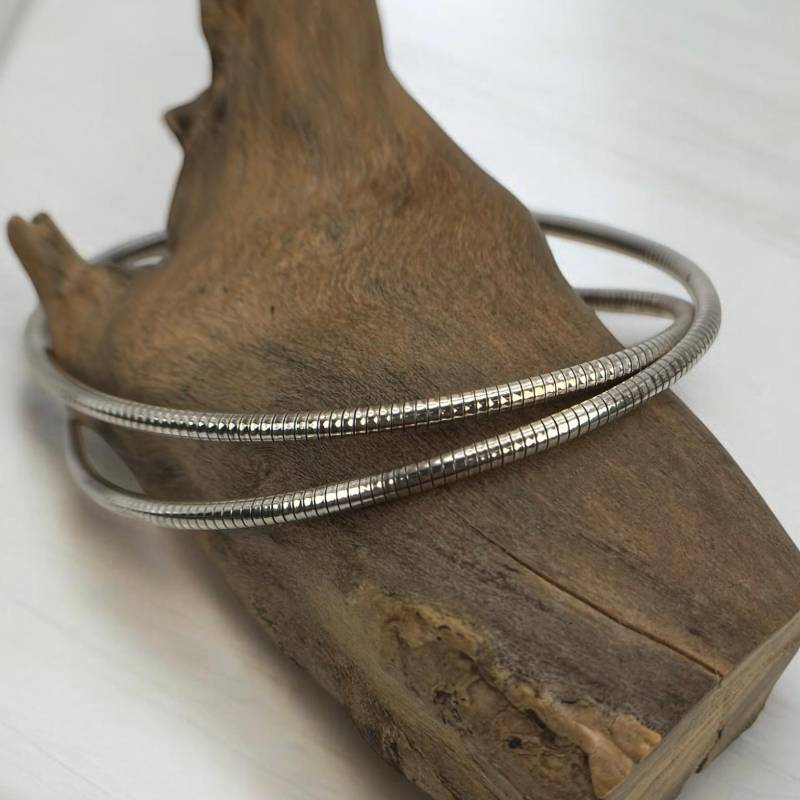 Exklusive Schlangenkette 925Er Silber 49cm Lang 3mm Breit Vintage Geschenk Design Damen Silberkette Halskette Kette Zeitlos Retro Modern von EyecatchersJuwellery