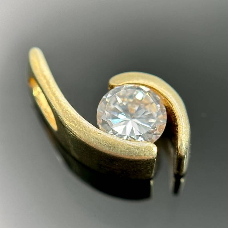 Exklusiver Anhänger 925Er Silber 14 X 7mm Kettenanhänger Zirkonia Vintage Edel Design Geschenk Damen Retro Zeitlos Modern von EyecatchersJuwellery