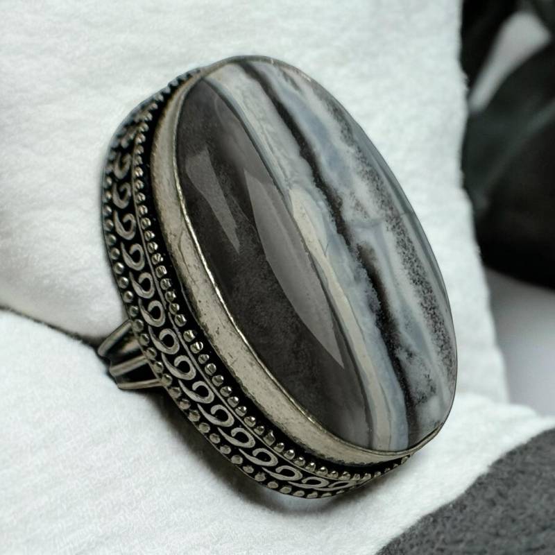 Exklusiver Ring 925Er Silber 15, 9mm Gr. 50 Vintage Geschenk Damen Edelstein Silberring Edel Eyecatcher Luxus Retro Klassisch Elegant Opulent von EyecatchersJuwellery