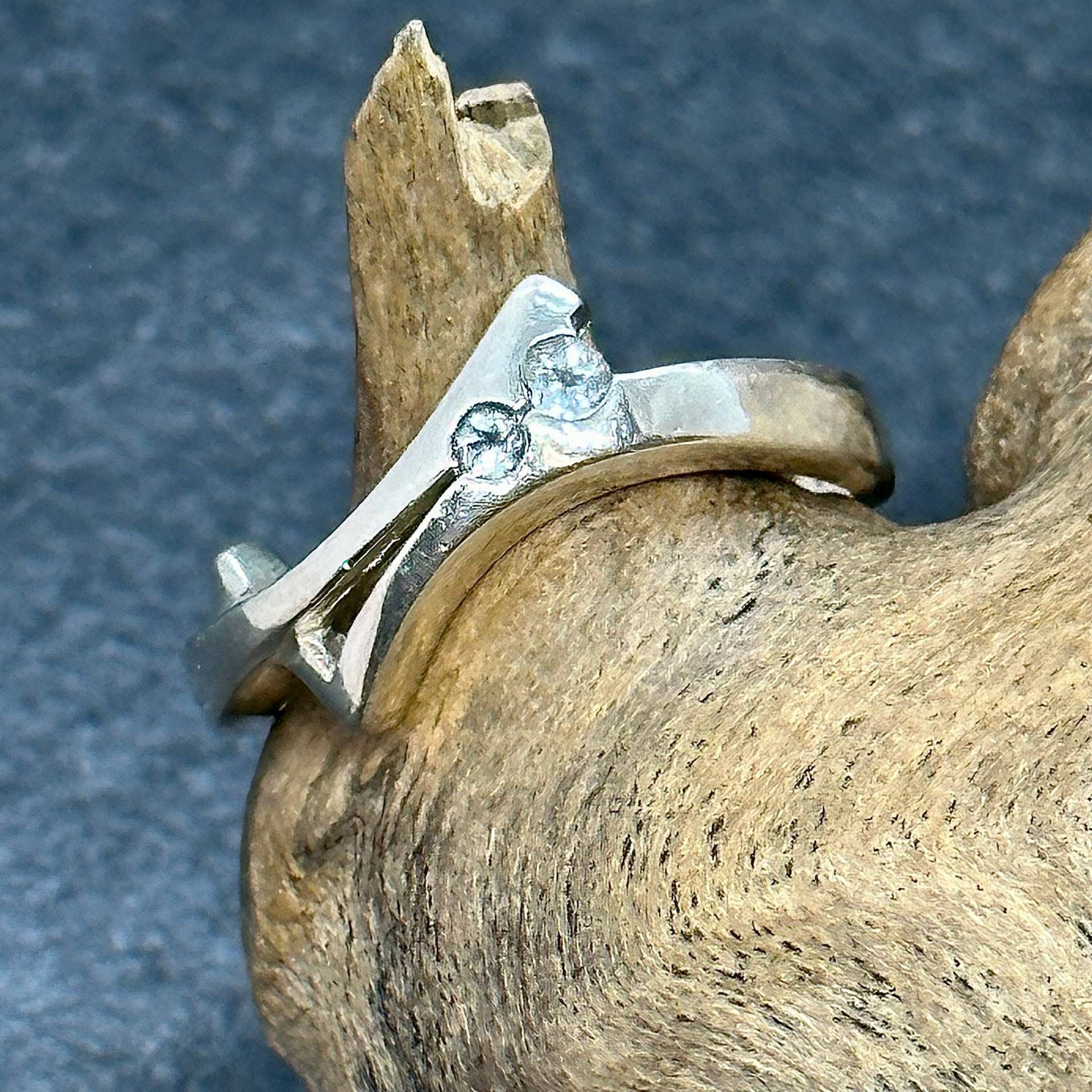 Exklusiver Ring 925Er Silber 16, 7mm Gr. 52 Geschenk Design Damen Multisteinring Edel Patina Silberring Edelstein Retro Zeitlos von EyecatchersJuwellery