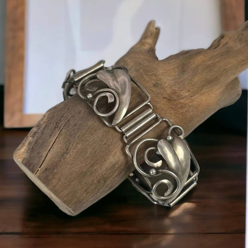 Exklusives Armband 830Er Silber Ca. 18, 5cm Lang 26mm Breit Edel Design Handarbeit Damen Vintage Patina Eyecatcher Retro Rarität Selten von EyecatchersJuwellery