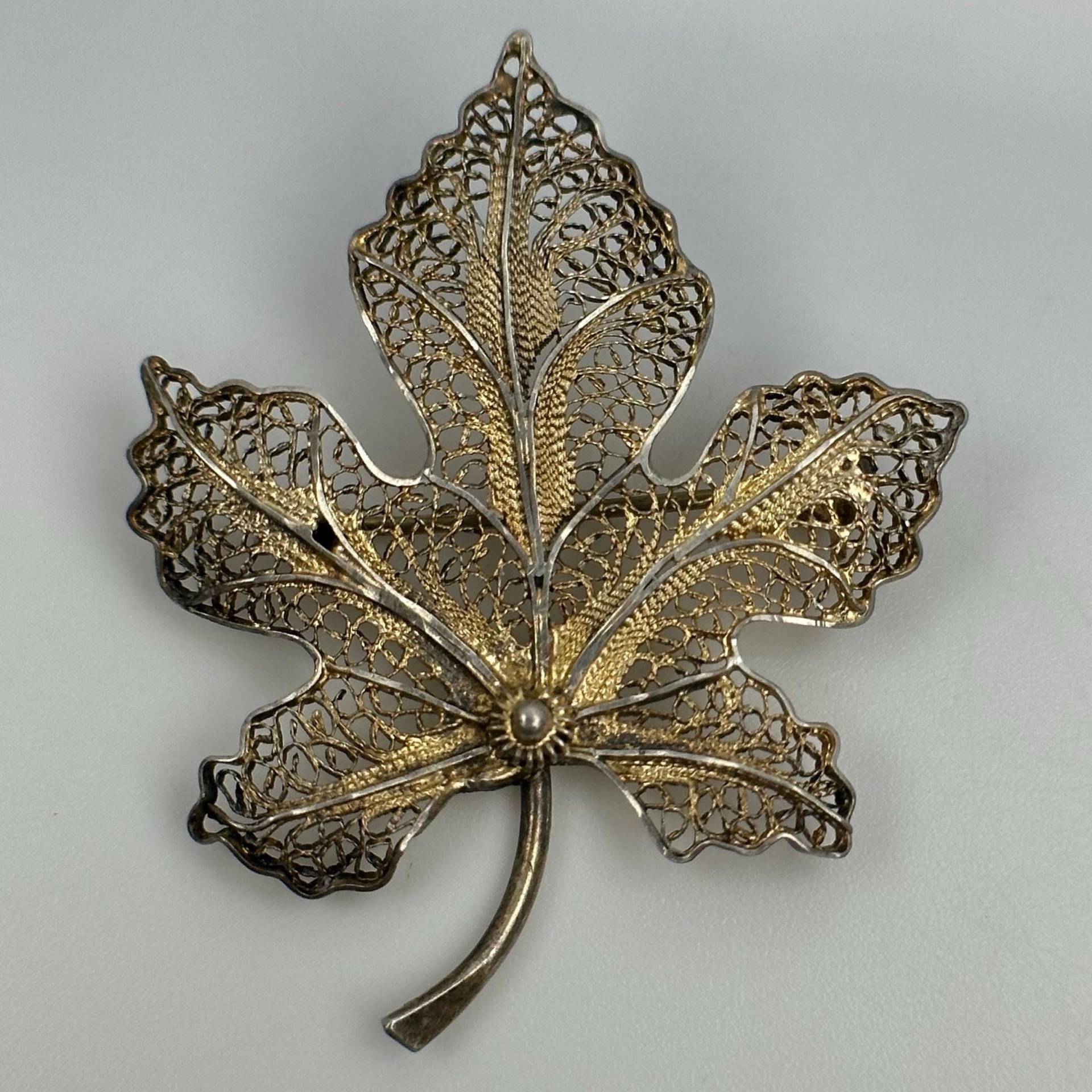 Filigrane Brosche Echt Silber Jugendstil Vintage Selten Patina Geschenk Art Deco Retro Zeitlos Trachtenschmuck Blatt Fashion Schmuck Folklor von EyecatchersJuwellery