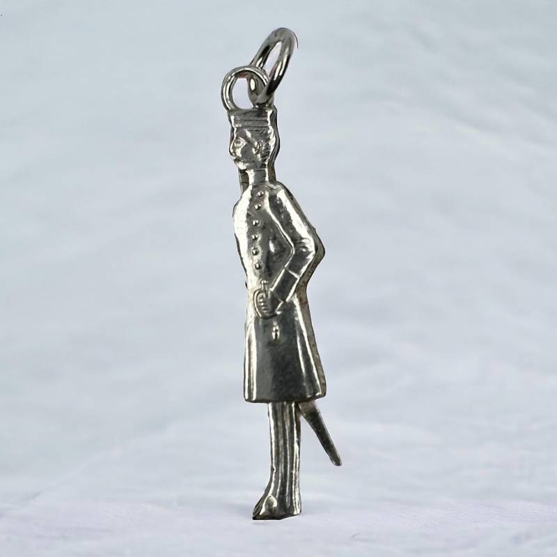 Kaiser Wilhelm Ii Kettenanhänger Echt Silber Soldat Vintage Design Eyecatcher Anhänger Rar Selten Retro Zeitlos Militaria Salutiert von EyecatchersJuwellery
