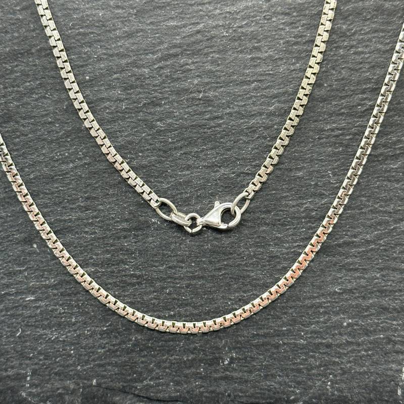 Lange Silberkette Ca. 92cm Lang 2, 2mm Breit 835Er Silber Geschenk Alt Kette Eyecatcher Patina Exklusiv Design von EyecatchersJuwellery
