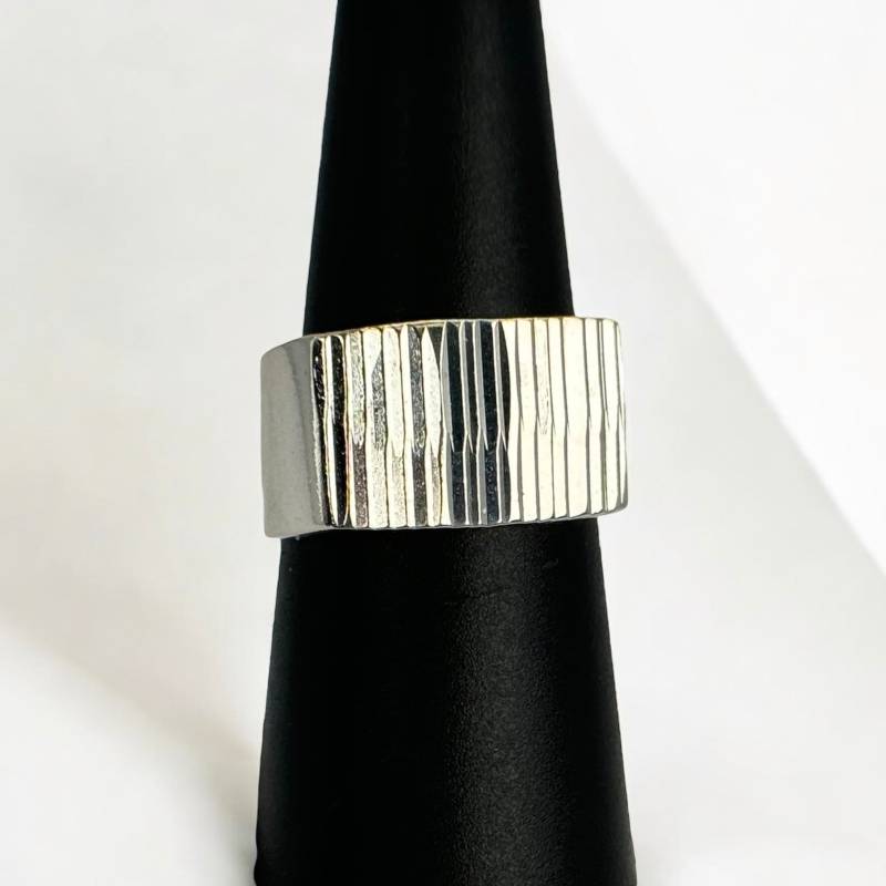 Massiver Ring 925Er Silber Patina Gr. 58 18, 5mm Damen Herren Silberring Geschenk Selten Edel Exklusive Design Luxus Eyecatcher Modern von EyecatchersJuwellery
