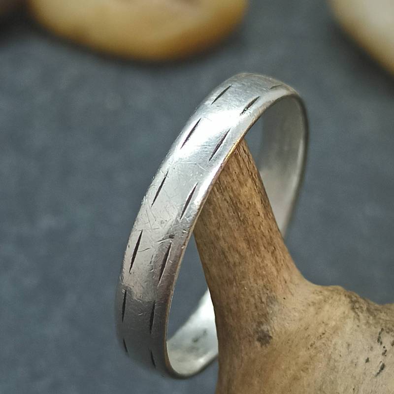 Patina Ring 925Er Silber 20mm Gr. 63 Vintage Geschenk Damen Silberring Recycelt Klassisch Elegant Eyecatcher Nachhaltig von EyecatchersJuwellery