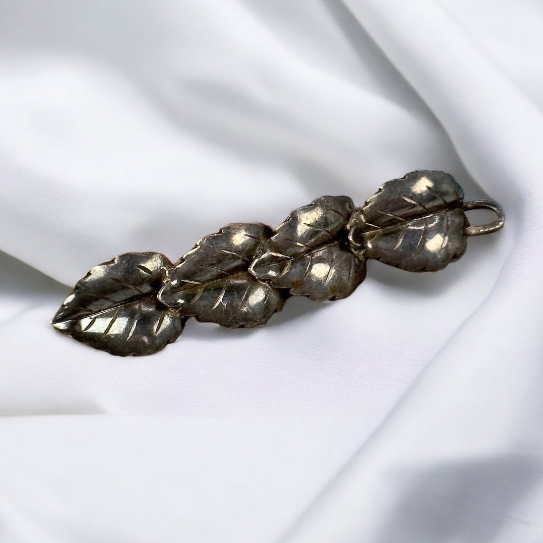 Seltene Brosche Echt Silber Blatt Vintage Geschenk Patina Luxus Accessoires Rarität Exklusiv Silberbrosche Retro Zeitlos Kettenanhänger von EyecatchersJuwellery