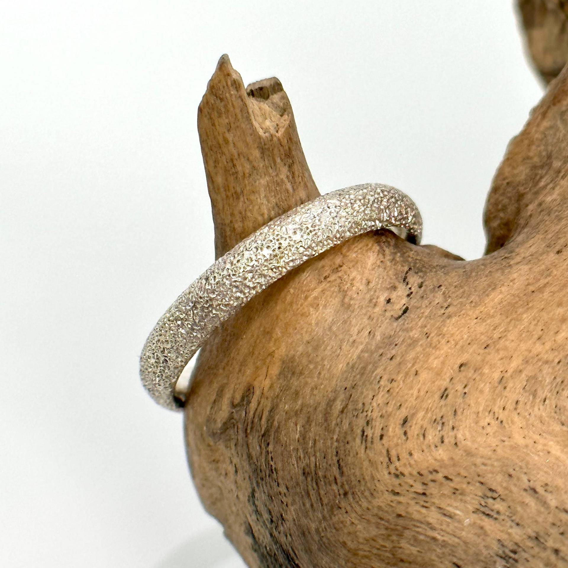 Spinning Ring 925Er Silber 16, 3mm Gr. 51 Patina Geschenk Damen Exklusiv Silberring Muster Struktur Vintage von EyecatchersJuwellery