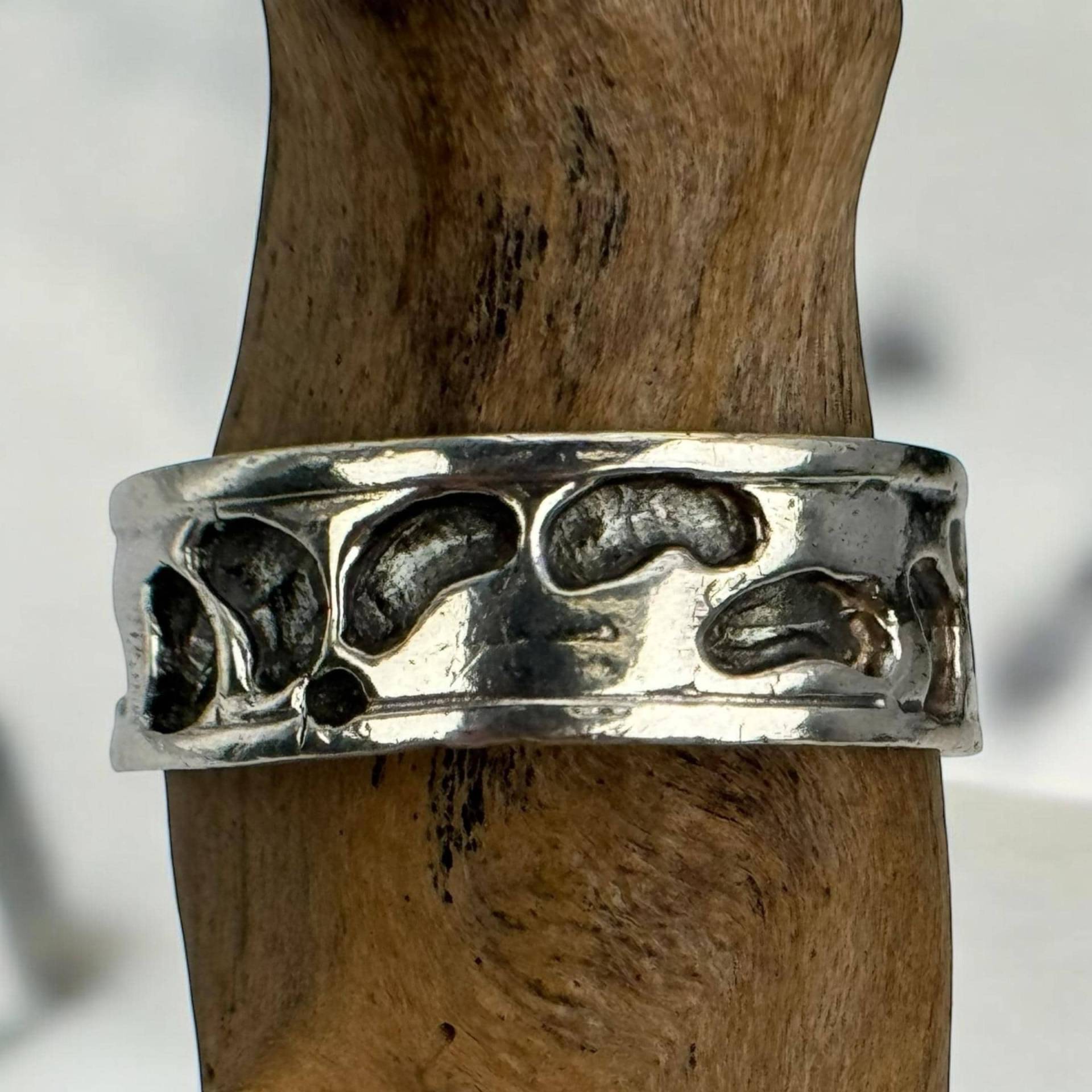 Vintage Ring 925Er Silber 21mm Gr. 66 Patina Geschenk Damen Herren Exklusiv Silberring Muster Struktur Modern Stylisch Griechisch Luxus von EyecatchersJuwellery