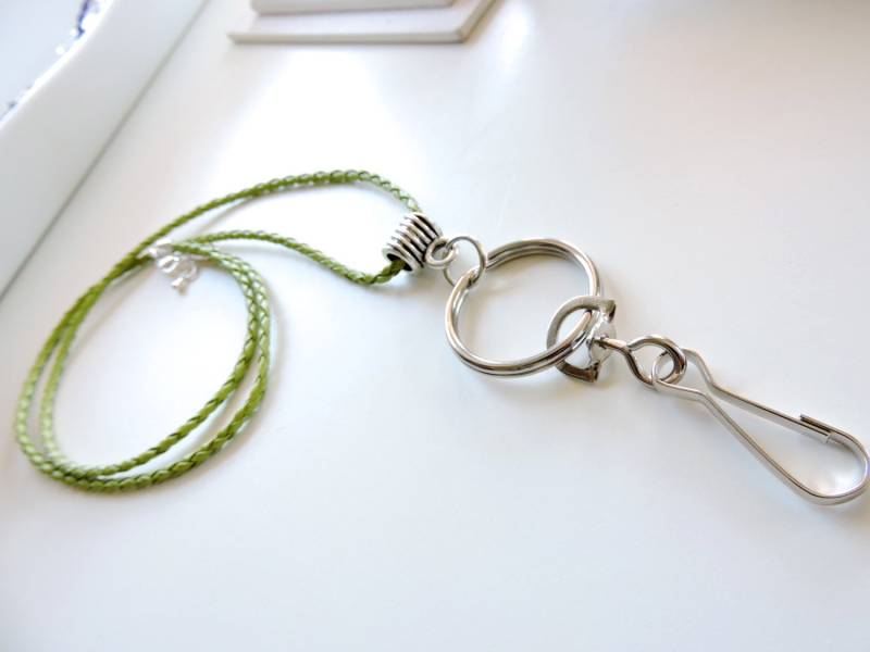 Geflochtenem Leder Grüne Abzeichen Clip Holder Lanyard, Id Arbeit Badge Holder, Geflochtenes Foto von EyeglassLanyards